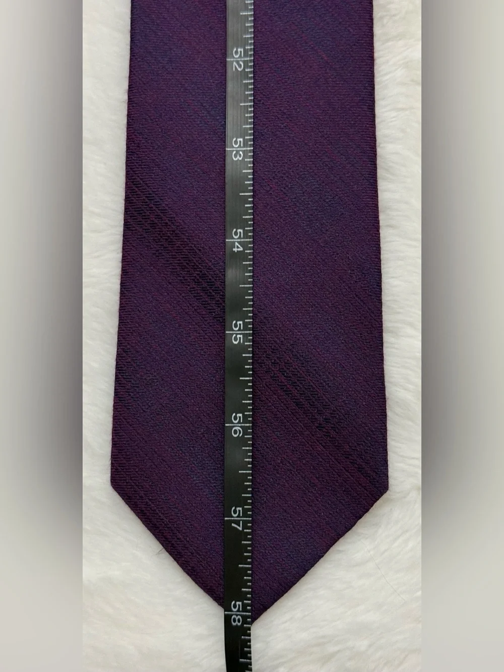 NWT Calvin Klein Men's Plum Purple Textured Silk Blend Tie